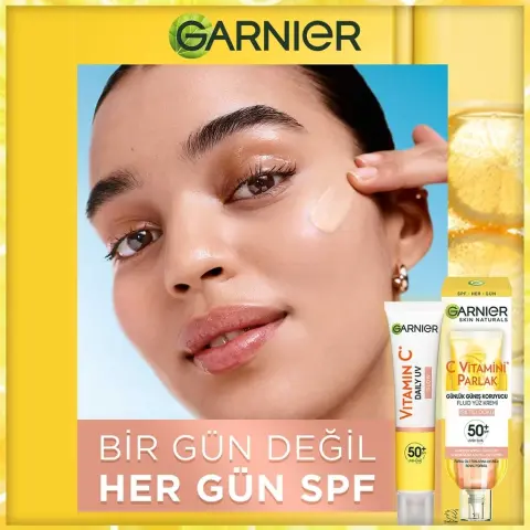 Garnier C Vitamini Parlak Günlük Güneş Koruyucu Yüz Kremi Işıltılı Doku SPF50⁺  40 mL