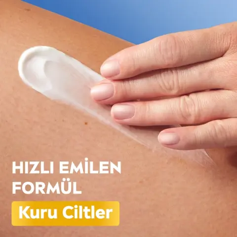 Nivea Q10 & Vitamin C Sıkılaştırıcı ve Nemlendirici Vücut Bakım Sütü 400 mL